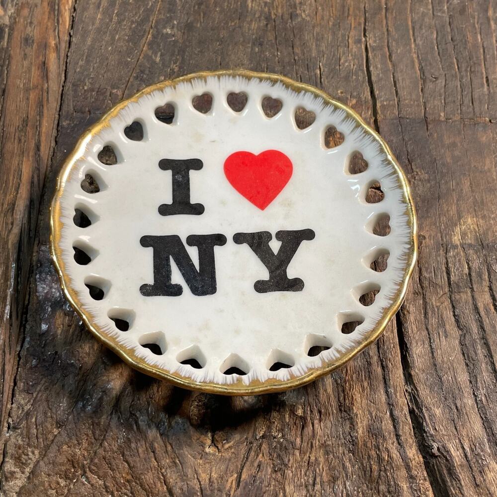 Vintage Collector Souvenir Plate I Love New York Gold Trim Heart Cutout 4.5 Inch